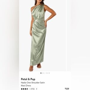 Brand: Petal & Pup
Nadia One-Shoulder Satin Maxi Dress